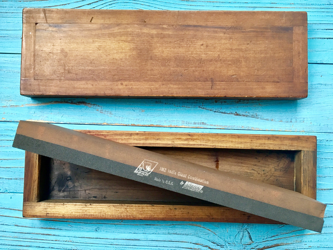 9D789CE6-7778-4DFE-A36E-76BE1B552E47