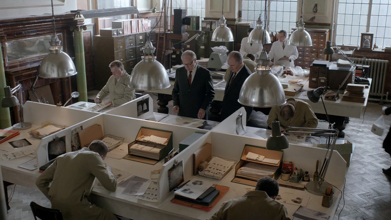 The Great Train Robbery 2013 Season 1 S01 1080p BluRay x265 HEVC 10bit EAC3 5 1 Garshasp QxR