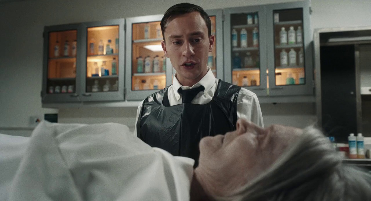 Running-on-Empty-2024-AMZN-WEBRip-English-1080p-x264-AVC-DD-5-1-MSub-mkv-0006