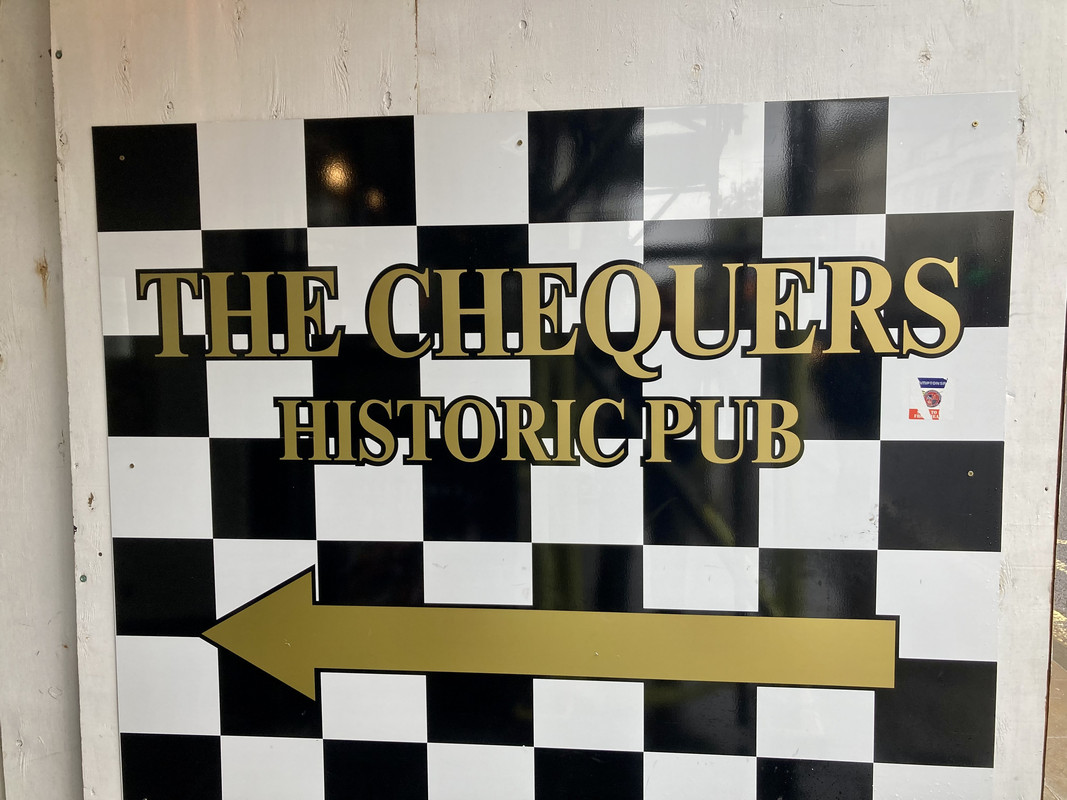 90B1CB06-9B6C-45FC-8C32-8E966BBF7223