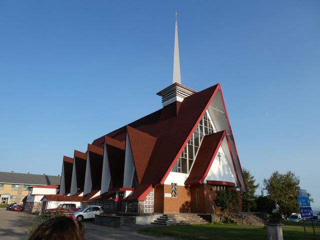 DOS SEMANAS EN EL ESTE DE CANADÁ (ONTARIO Y QUÉBEC) - Blogs de Canada - Montmorency, Basílica Sainte-Anne de Beaupré, Cañón Sainte-Anne y Tadoussac (28)