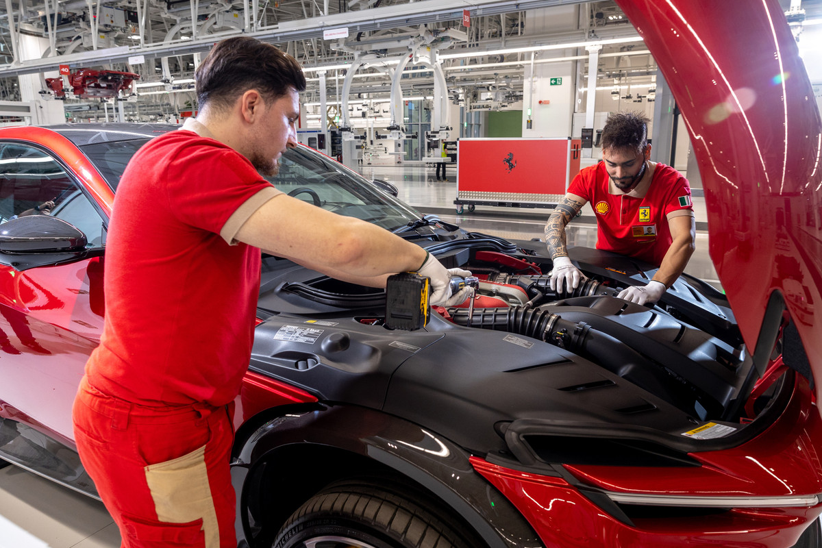 15_copy_FerrariSpa