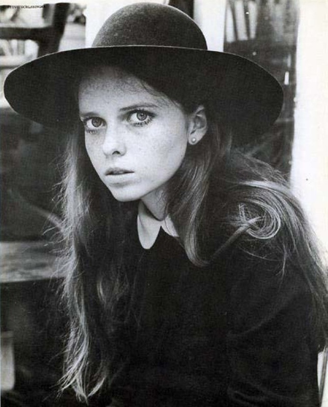 mia_farrow_b36