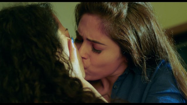 [Image: India-s-First-LESBIAN-CRIME-ACTION-FILM-...apshot.jpg]