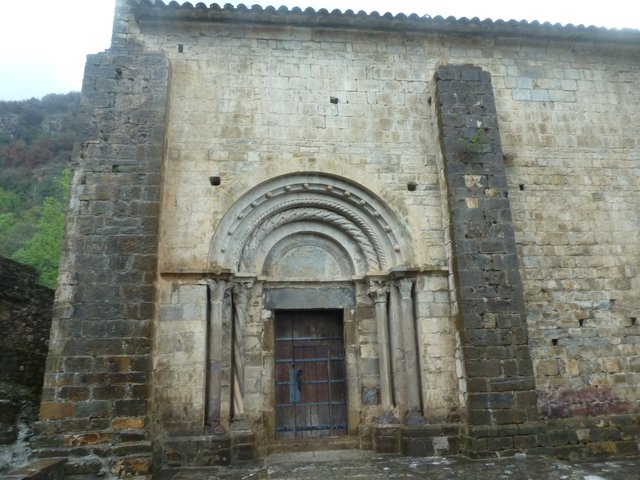 DIA 3 – S. Joan de les Abadeses, Camprodón,  Beget - Románico en Gerona. Y Modernismo en Barcelona. (12)