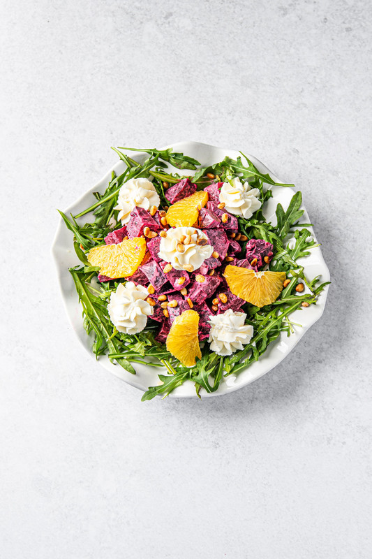 Руколла со свеклой 