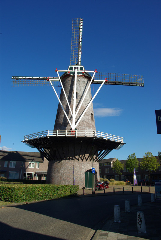 0217 (02586) Nieuw Leven - Oss 3