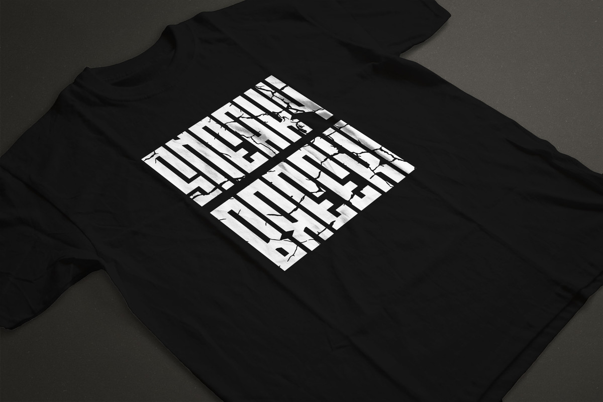 Sneaky Breeki - Russian Slav Style Retro Cheeki Boris Funny Gamer T ...