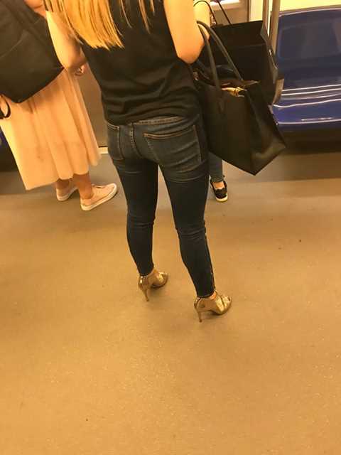 53034551_382035865948852_3750377460185694208_n_382035855948853