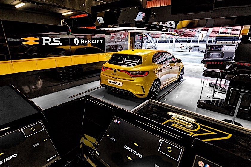 2019 Renault Megane RS Trophy (12)