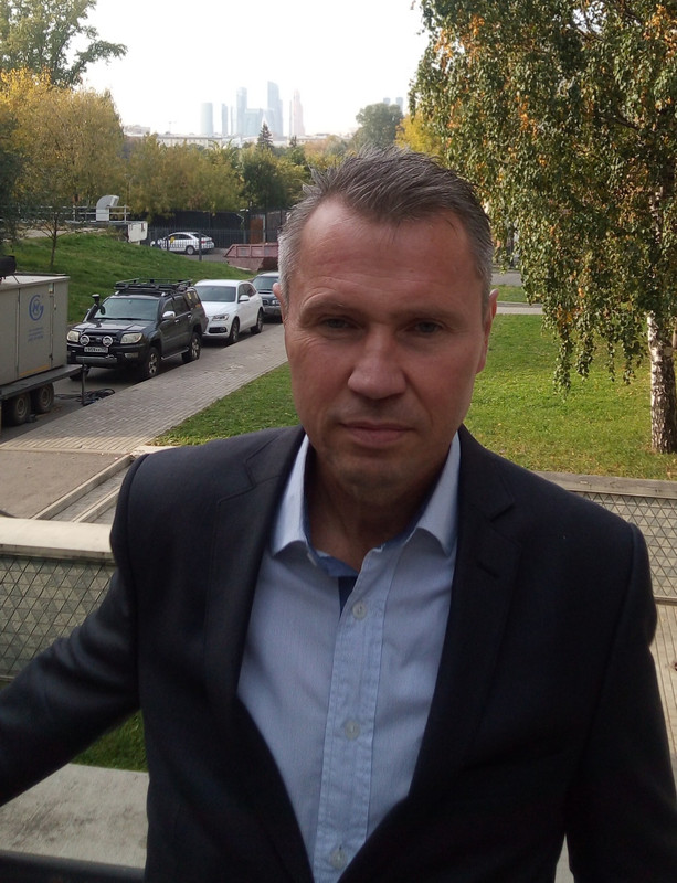 E5F12C30-A93C-47F1-9C78-43A388BE40AD