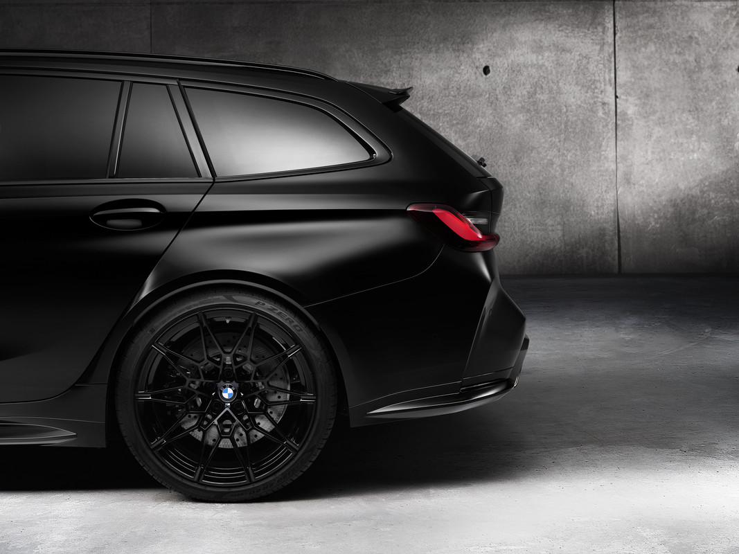 P90468288_highRes_the-first-ever-bmw-m
