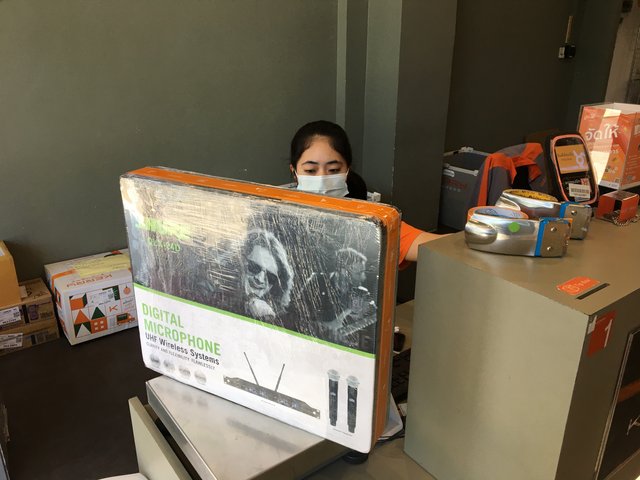 4A5E0B9B-D0BF-4554-872B-B6DD1E45EB30