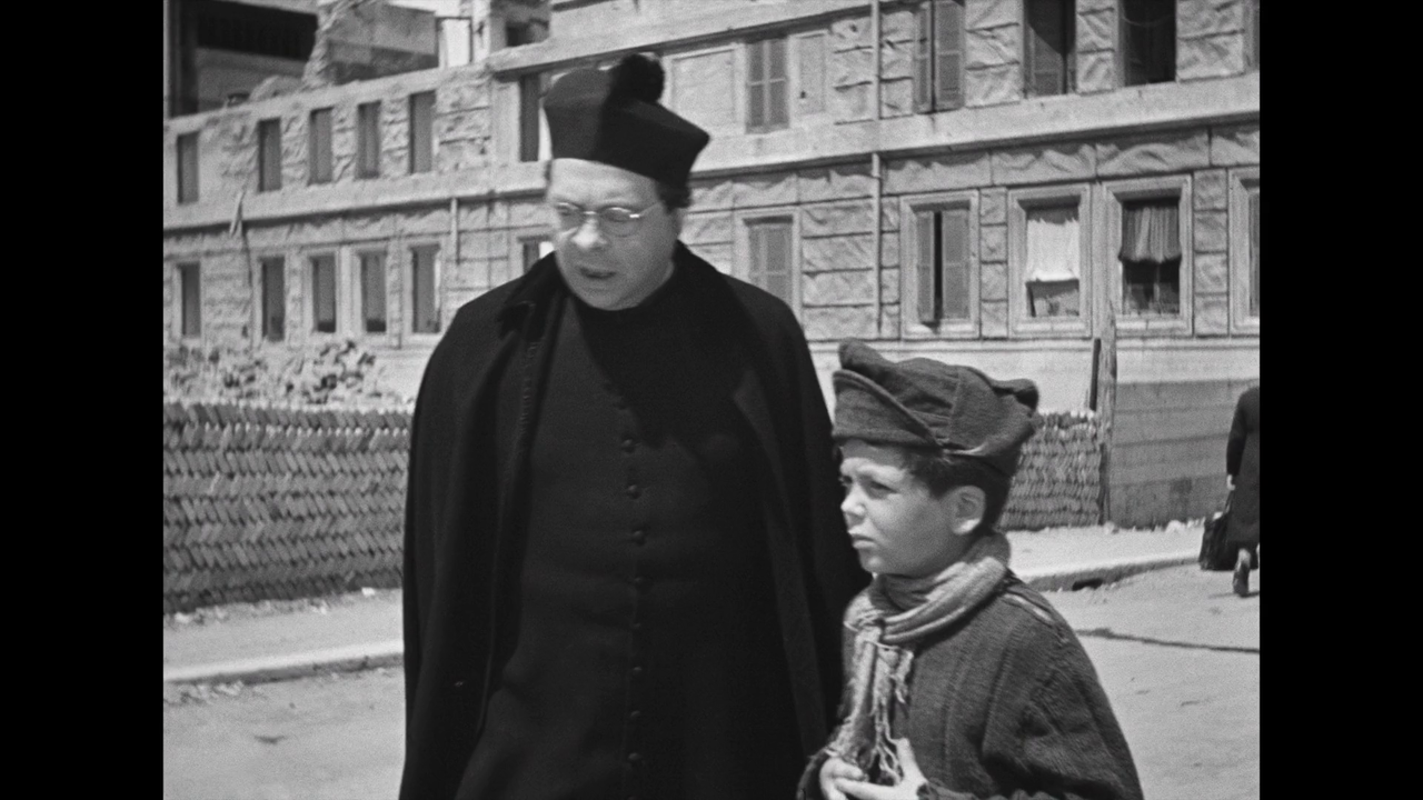 vlcsnap-2024-08-27-19h08m53s438