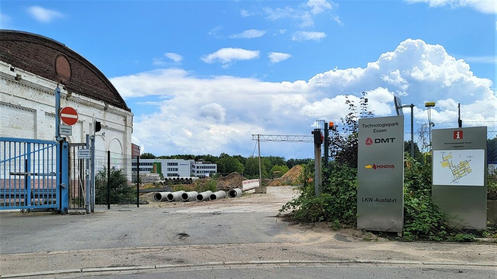 20230729143015shiftn4kfov.jpg