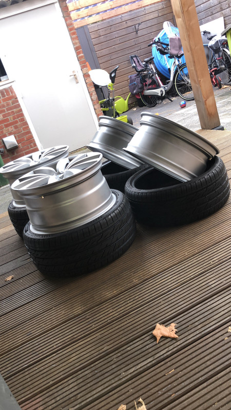 3AC4E1F4-DC10-4C9E-B3D3-9031D079040B