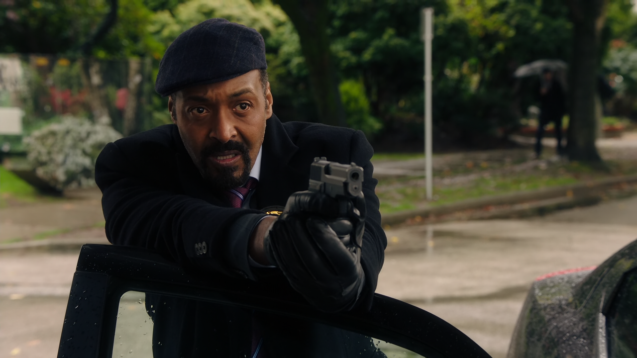 The.Flash.S08E06.Impulsive.Excessive.Disorder.1080p.10bit.BluRay.AAC5.1.HEVC-Vyndros.mkv_snapshot_13