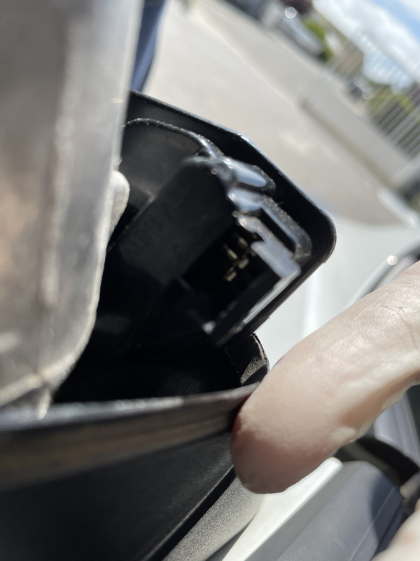 BD23FB88-8979-4BD7-BBB4-15C7C70CBD43