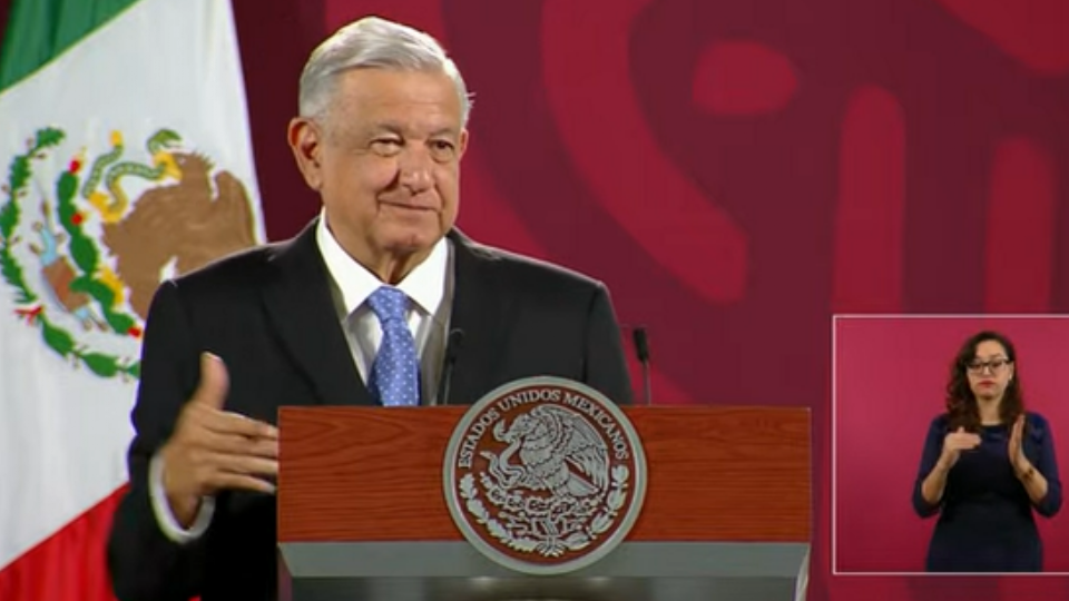 'Mañanera' de AMLO: Presidente 'amanece' con voz ronca; no se hará prueba de Covid-19