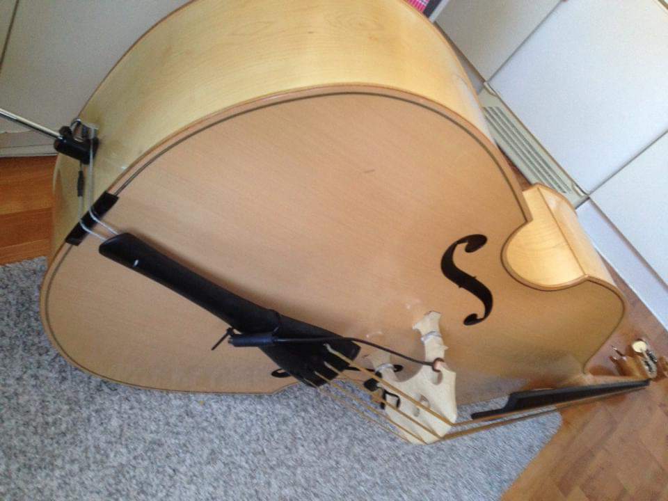 BE7C4494-95E5-4B39-B0B5-ACD2EE23FE61