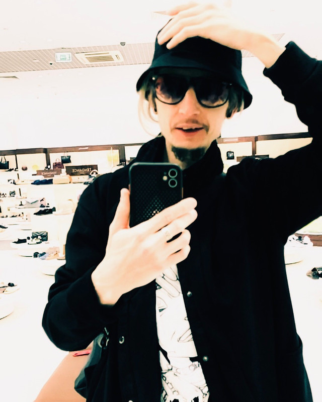 28935A99-009A-43C3-897C-EE38E45C2D02