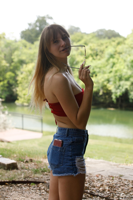 full_004_1333320732376242