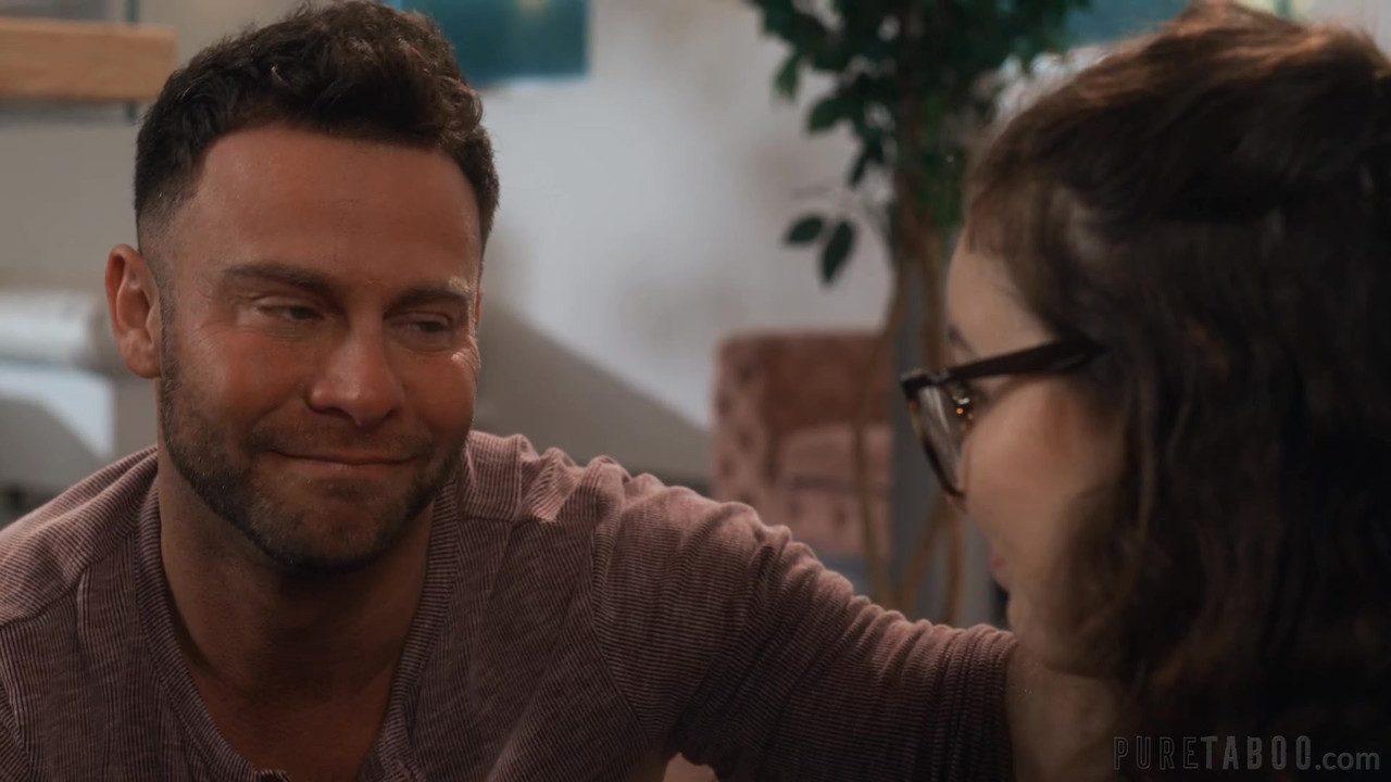 Bunny Madison Leana Lovings - Family Friendly Fun - PURETABOO.mp4.0005