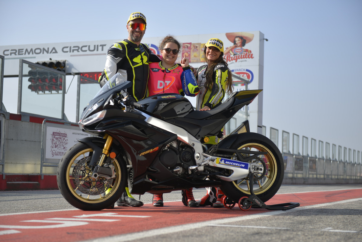 2ADD125E-8E90-48F3-8B00-3F436505676C