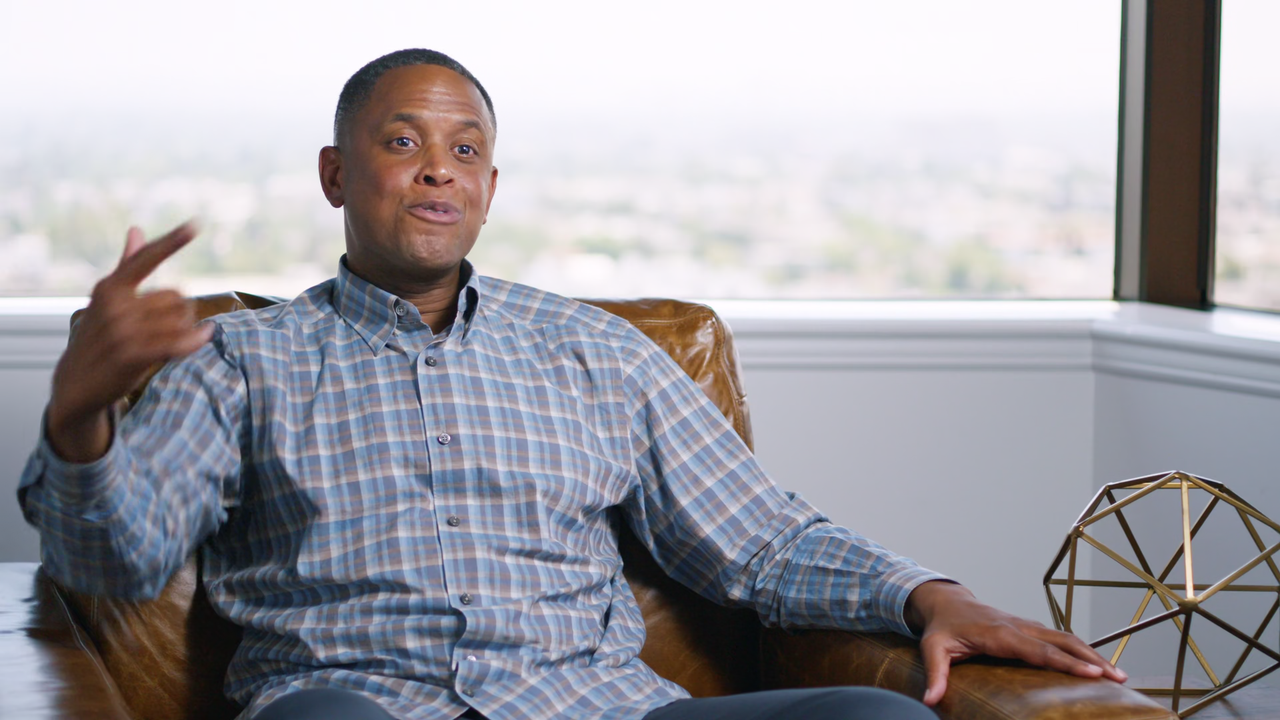 The Last Dance (2020) S01E08 Episode Viii (4kto1080p NF Webrip x265 10bit EAC3 5.1 - Ainz)[TAoE].mkv