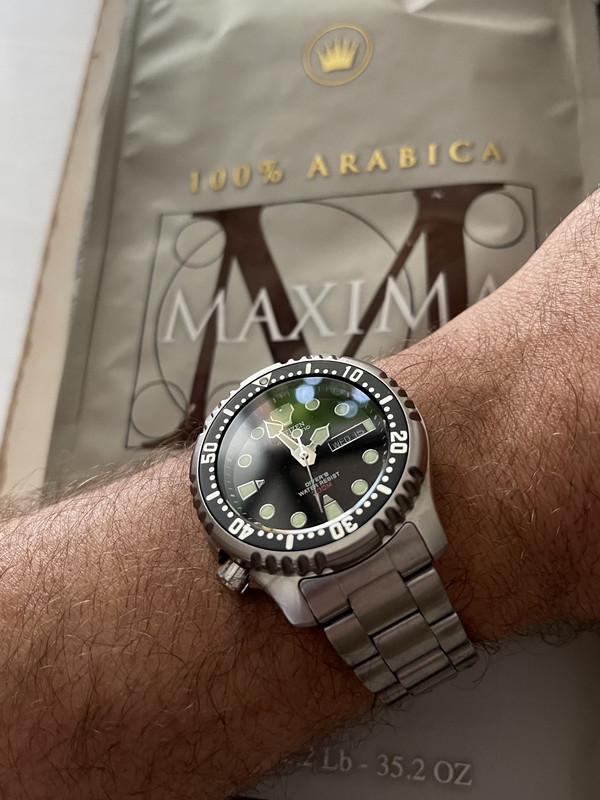 44EEC7AD-01C8-4F3D-A51F-1C520A3BAF3C