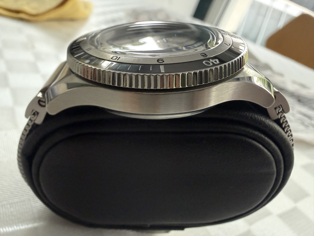 A1AACB28-B4EB-4DC5-980A-0D4174B12D27