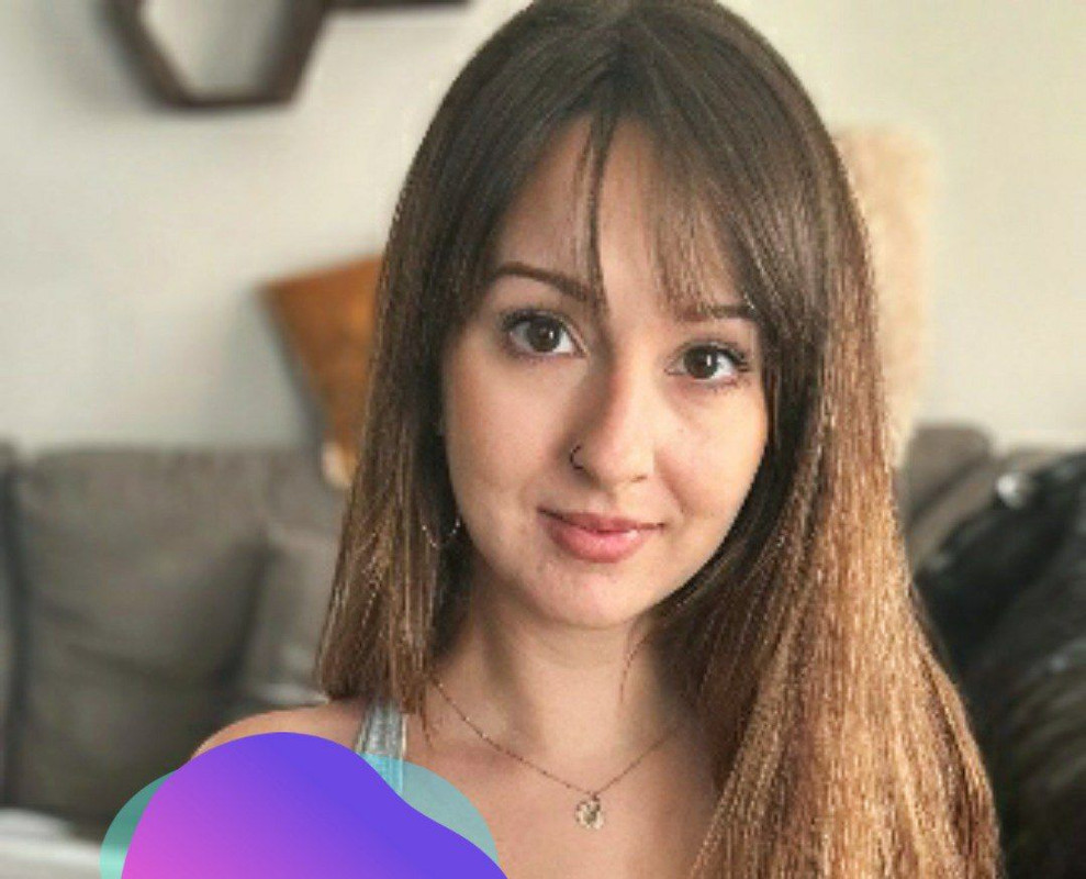 Beautifull girl giving blowjob to boyfriend enjoying his dick nude viral video