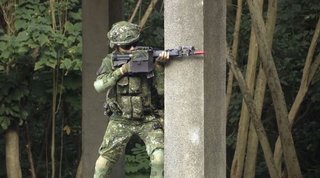 Ambasadorius įspėja apie 