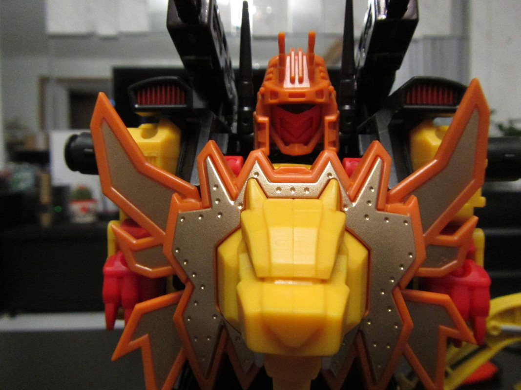 1606490_608697229216690_1714807668_o