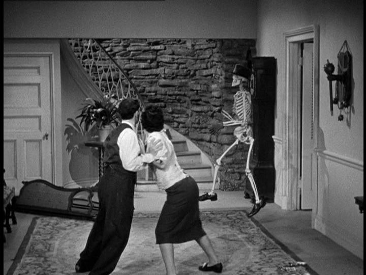 Keaton_1941_SpookSpeaks_20