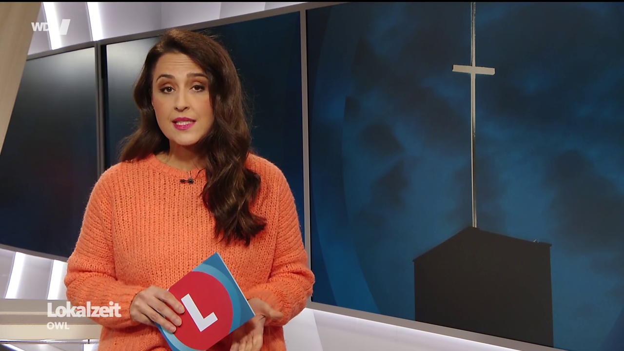 Nina Moghaddam WDR Lokalzeit OWL 11 03 2026 122X Caps 35