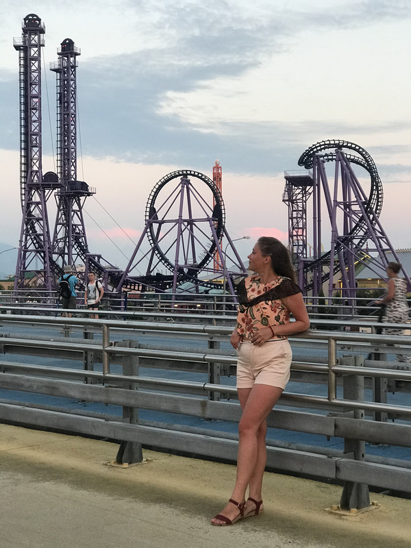 E6BD16C5-072D-4FA9-9AC5-C7ED05AC8AA0