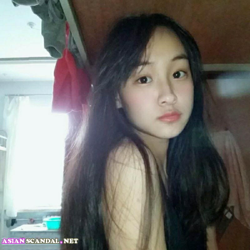 SHH – Korean Collage Student Leaked