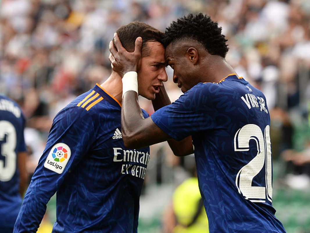 Real Madrid le gana al Elche y retoma su posición en La Liga española