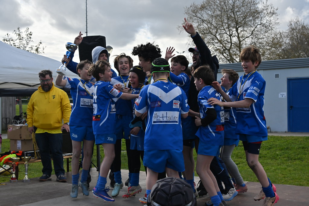 dsc-1804-55181552799-l