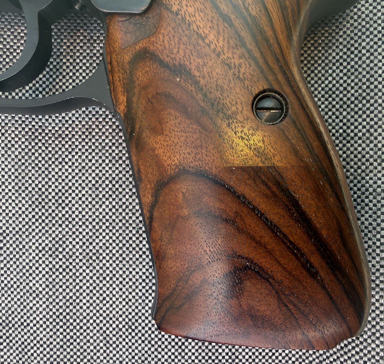 Graviertes Gewehr Ansicht 6