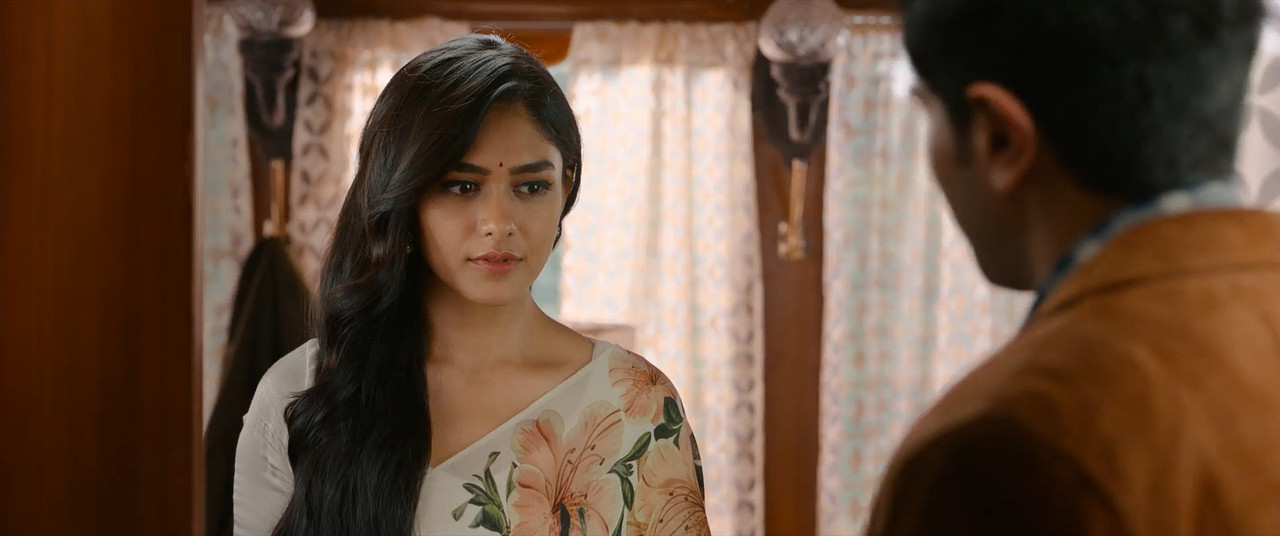 Sita Ramam 2022 WebRip [Hindi + Tamil + Telugu + Malayalam + Kannada] 480p, 720p, 1080p ESub Screenshot