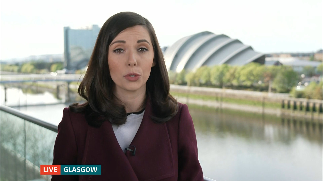 ITV Evening News_20220428_18301930.ts_snapshot_00.15.55.175