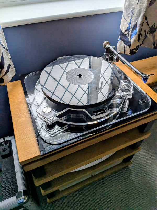 PXL 20251109 112750841 2