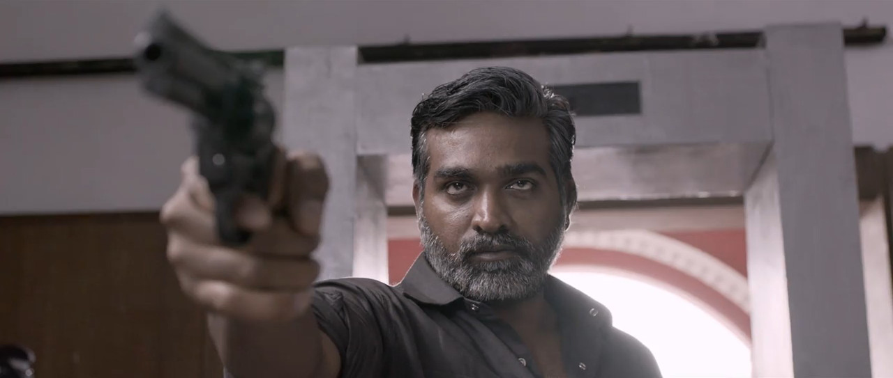 Vikram Vedha 2017 WebRip [Tamil] 480p 720p ESub Screenshot