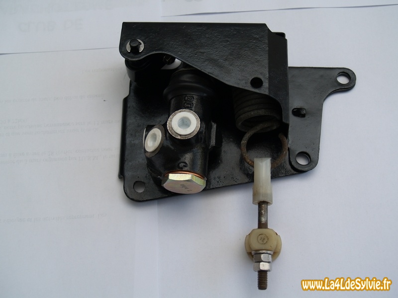 repartiteur-freinage-4l-restaure