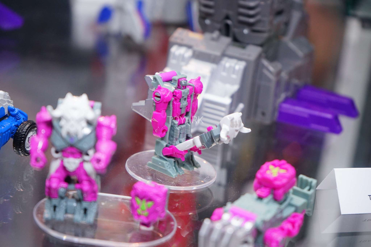 SDCC-2017-Transformers-Hasbro-Thurs-016