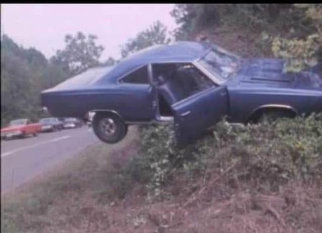 51E2A2CE-0E81-45E1-99B2-3CADC657B7E9