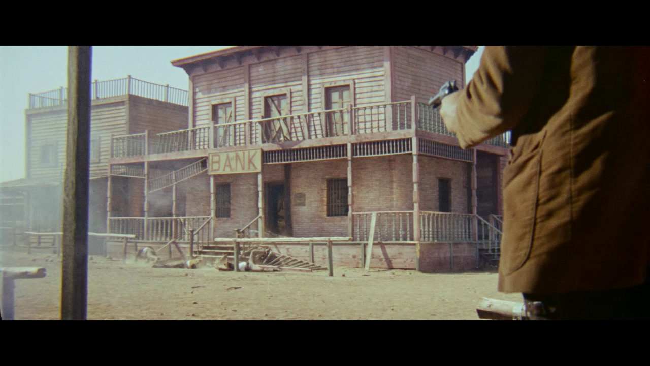 vlcsnap-2024-05-18-21h42m54s315