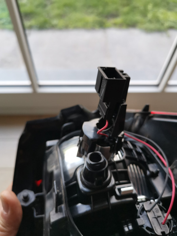 16156528922705387502602805864392